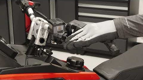 850 INDY VR1 Orientation - Polaris Snowmobiles