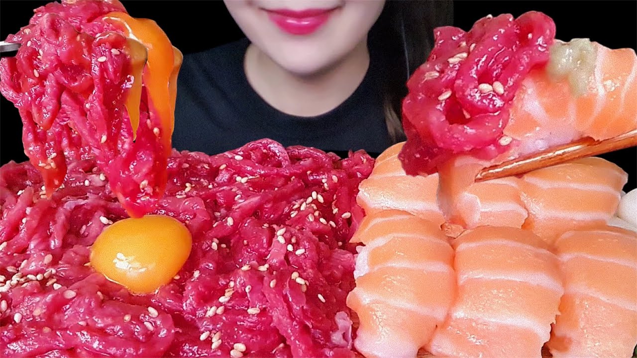 Сырая говядина сашими Мукбанг 🥩 ASMR Лосось суши Звуки еды 🍣 Еда Шоу еды