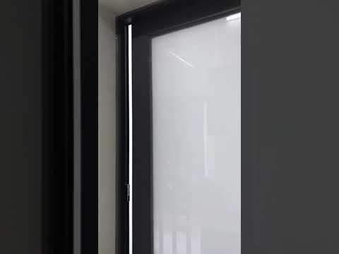 Video Cửa lùa treo nhôm xingfa hệ 55 - youtube