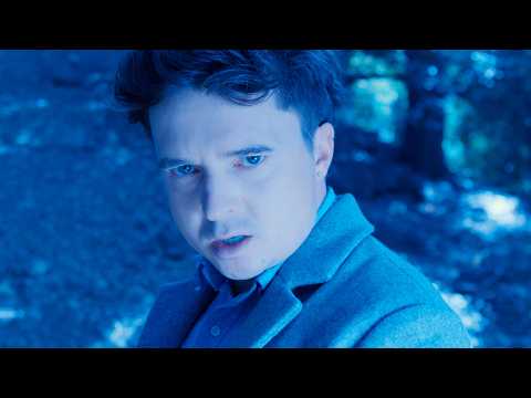 Eyes on Fire (Hoa Hoa Hoa Twilight Version) - Tyler Warwick (Official Music Video)