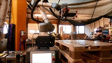 Robot & Automation - UR10 Robot with vision