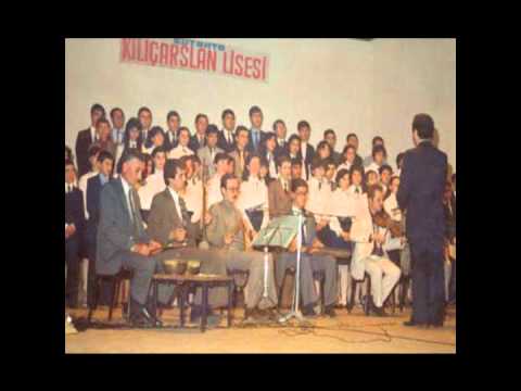 Kılıcarslan lisesi 89 90 korosu yagmur yagar