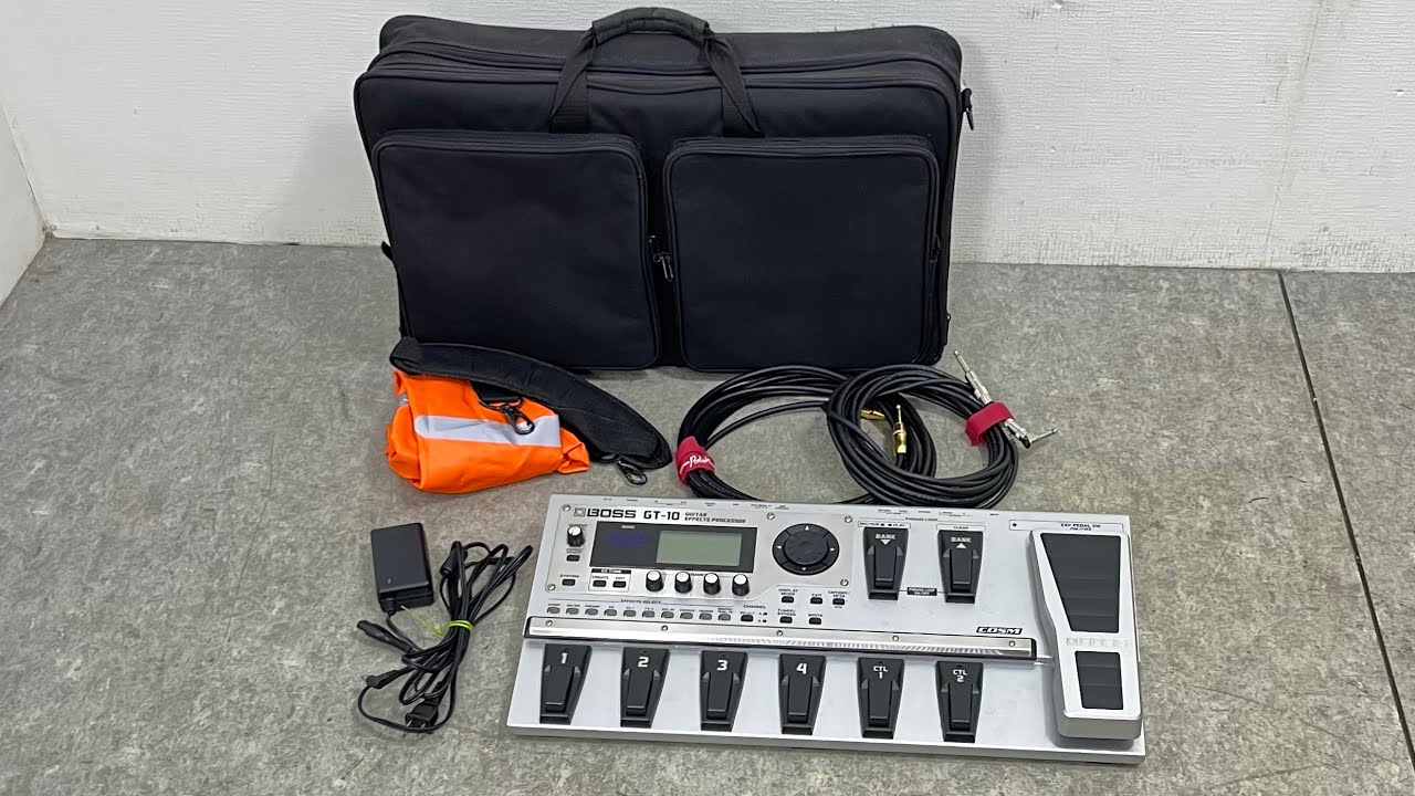 □ BOSS ボス GUITAR EFECTS PROCESSOR GT-10 マルチエフェクター