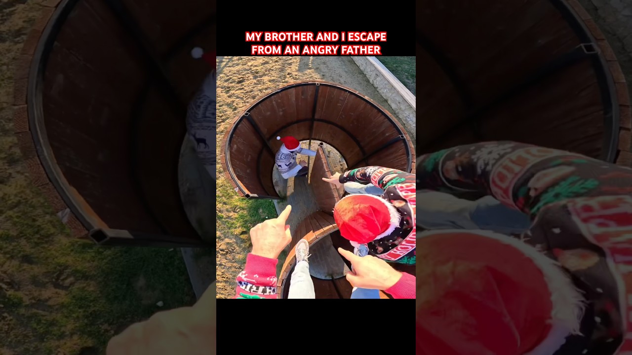MY BROTHER AND I ESCAPE FROM AN ANGRY FATHER #escaping #parkour #dumitrucomanac #funny #minecraft