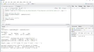 R - Simple bivariate linear regression (base)