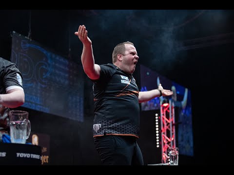 Dirk FALLS OVER during crazy walk-on! ? | 2023 Dutch Darts Championship