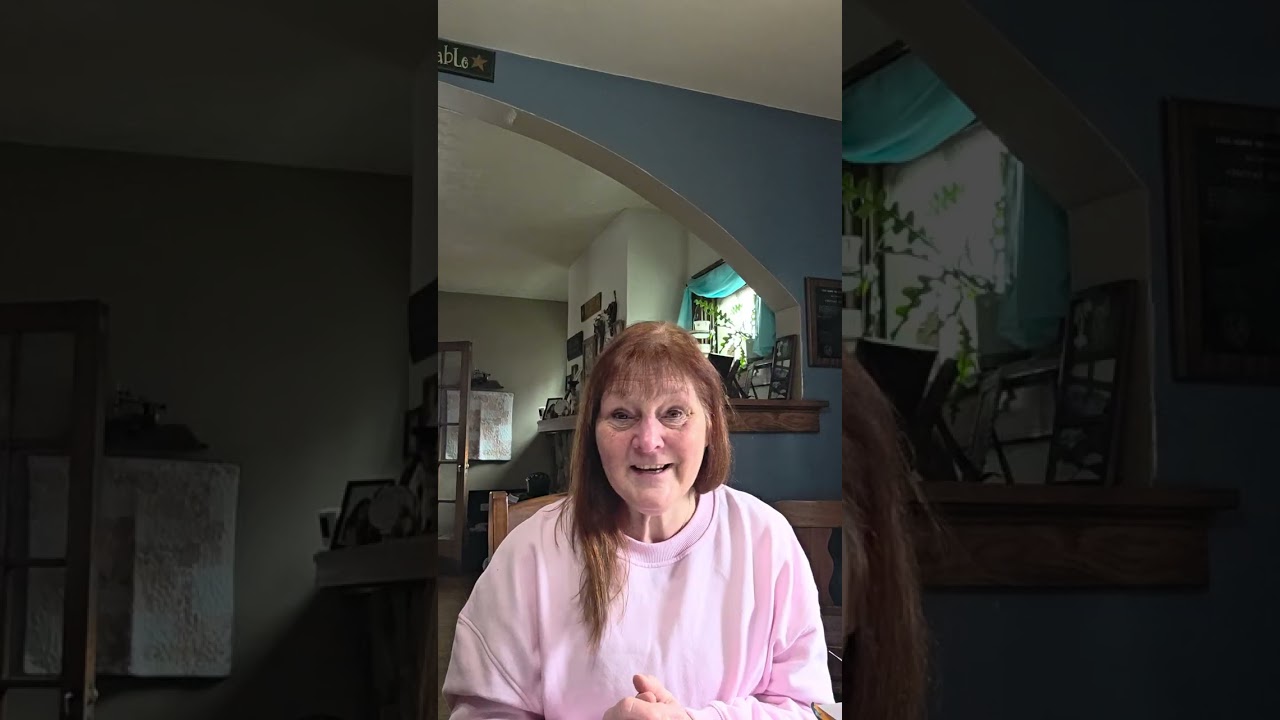 Flosstube #29 Let's Count the Number of Times I Have to Pause Because of My Dogs 🤭