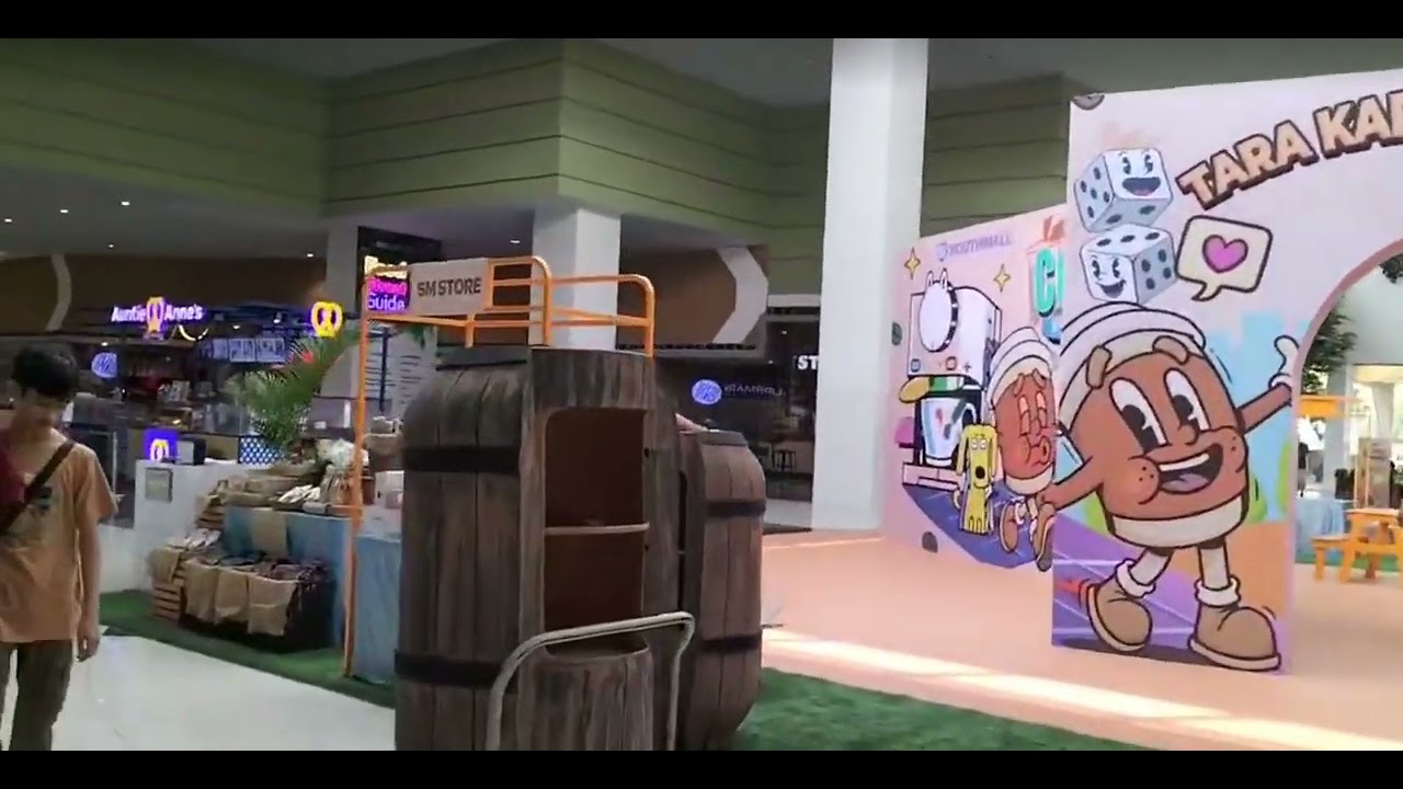 Busy sila sa pag arrange