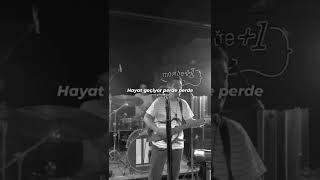 Pinhani - Dünyadan Uzak (Konser)