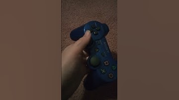 clicking the L3 and R3 buttons on a PS3 controller.