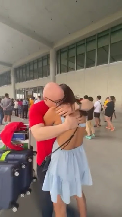 I Flew To The Philippines To Meet My Girlfriend For The First Time