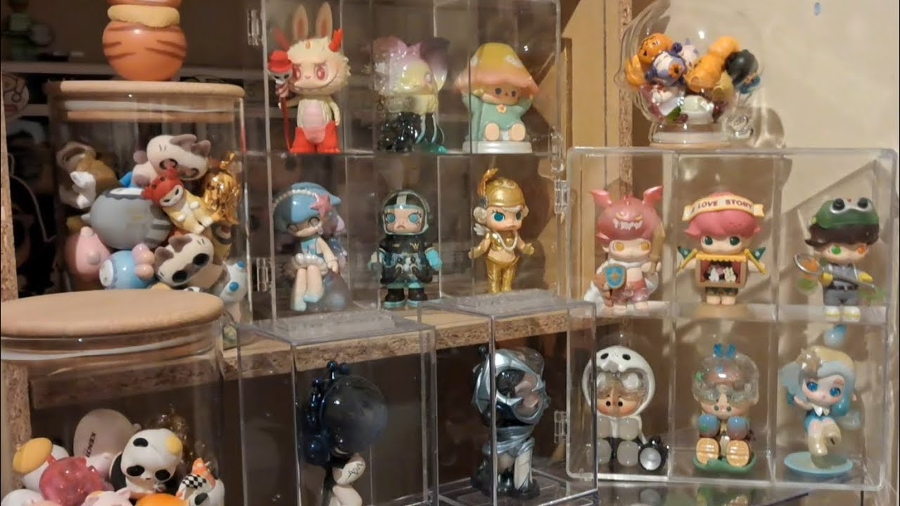 Figure display tour! How I display my Pop Mart / Finding Unicorn figures and beans!