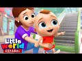 ¡Bebé Juan va al Centro Comercial! | Canciones Infantiles para Aprender | Little World en Español