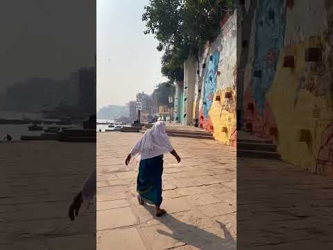 #shorts #viral #varanasi #kashi #apnabanaras #banaras #assighat #reels #ganga #mahadev #jai
