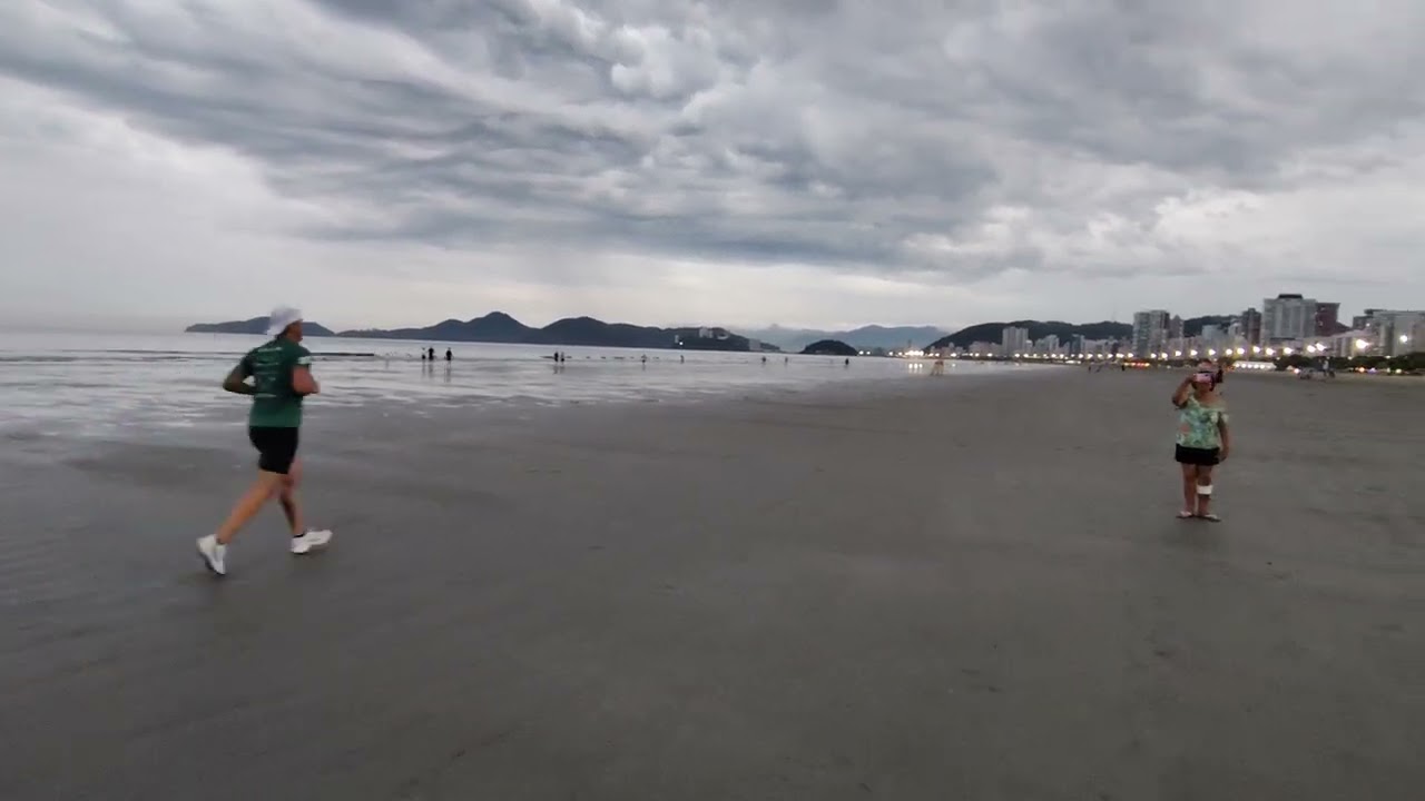 Mais um vídeo na praia de santos 