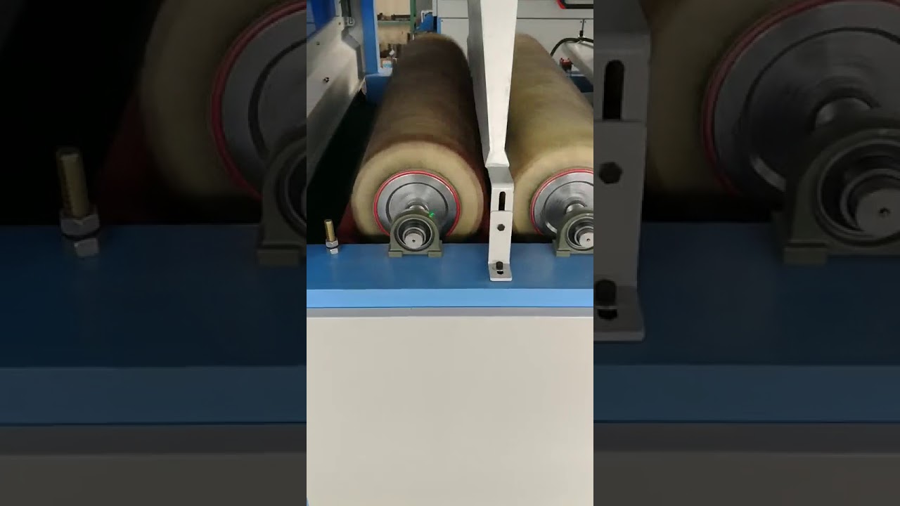 wood brush machine with 1300mm width for wood door