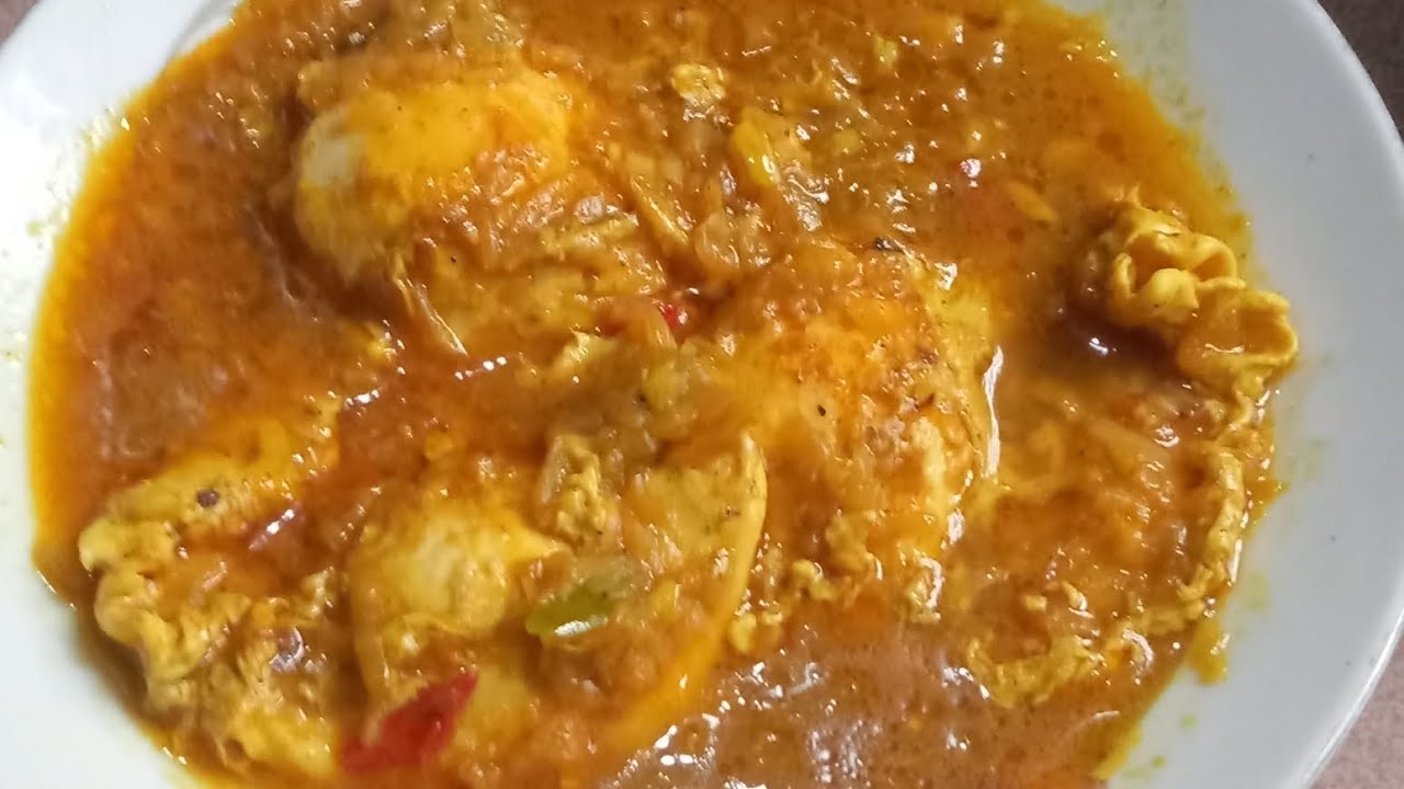 ভাঙ্গা ডিমের ঝোল একবার এভাবে রান্না করে খেয়ে দেখো অসম্ভব মজা।