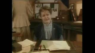 19th Century Origins of Womens Sufferage
This clip has been sampled from the docudrama Emiimeline Pankhurt and the Suffragettes and was written by Kate Dunn and produced by produced and directed by Ruth Wood in 2008. It has been uploaded for educational purposes and is suitable for KS3 to KS5. This clip looks at the 19th Century origins of the womens sufferage movement and what inspired Mrs Pankhurt into fighting for womens right to vote. If you are looking for teaching resources on this topic then please check out this link to our TES shop:
If you would like to support our channel and donate, then please follow this link: https://www.buymeacoffee.com/hugybear20c
We have a wide range of teaching resources overing many topics. Please feel free to browse and have a look at what we have to offer: https://www.tes.com/teaching-resources/dashboard/overview 19th Century Origins of Womens Sufferage