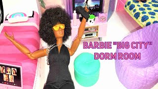 Unboxing Barbie "Big City Big Dreams" Dorm Room