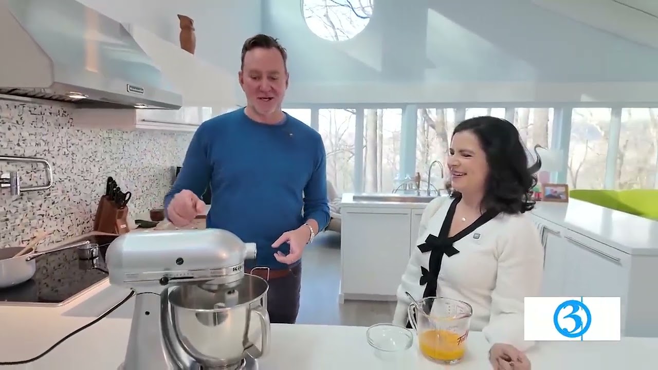 GREAT HOLIDAYS: Clinton Kelly makes one of his favorite holiday recipes