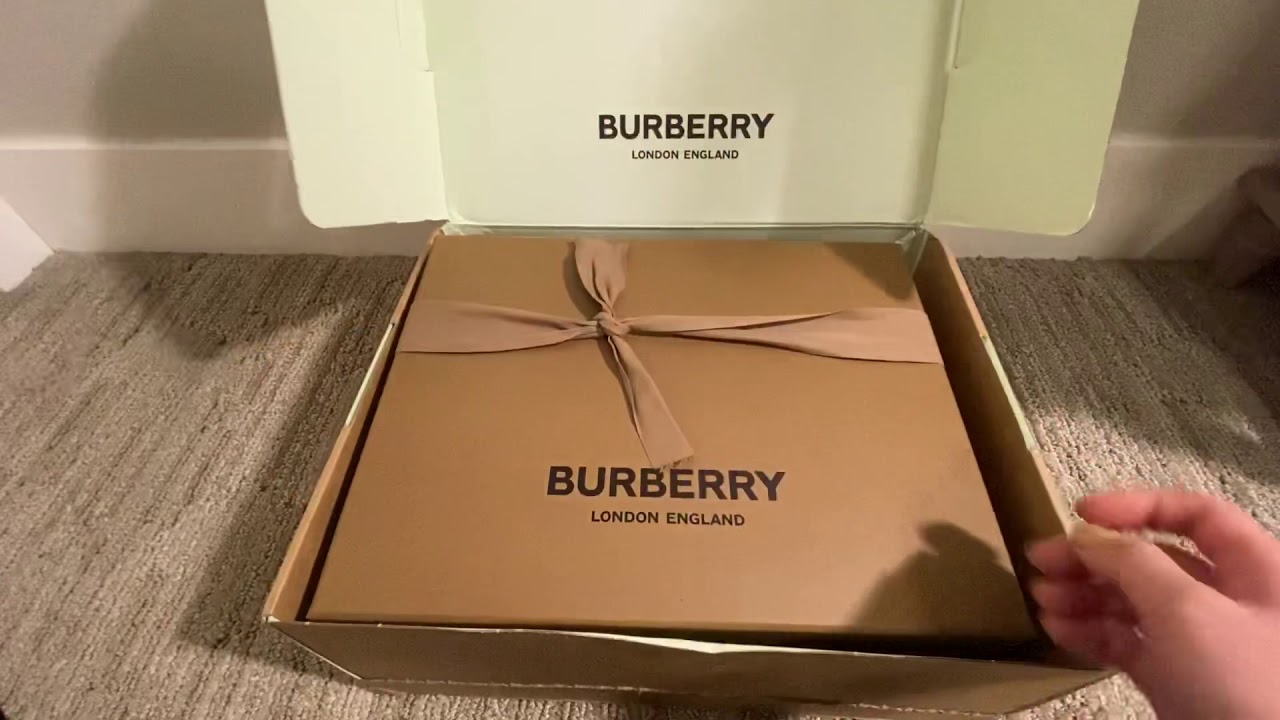 burberry box bag