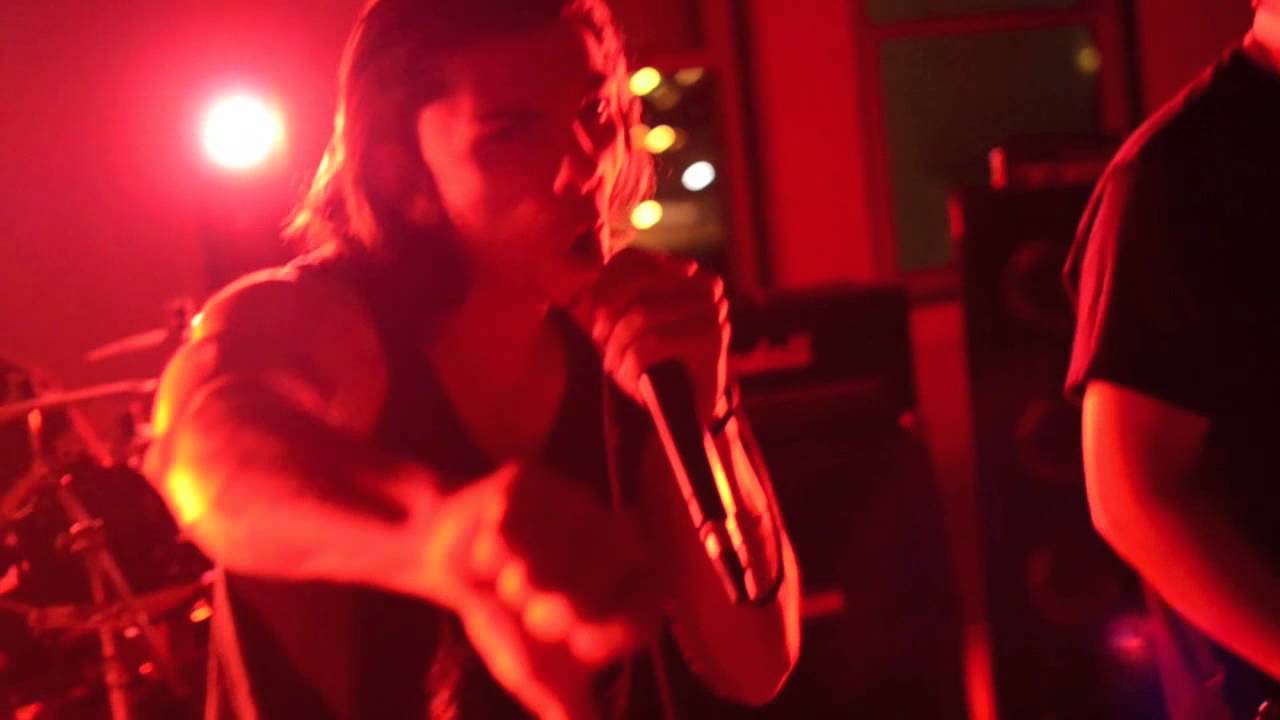 最近聴いてるおすすめのメタルコア デスコア曲 Dancing In The Pure Darkness 最近聴いてるおすすめのメタルコア デスコア曲 Dancing In The Pure Darkness