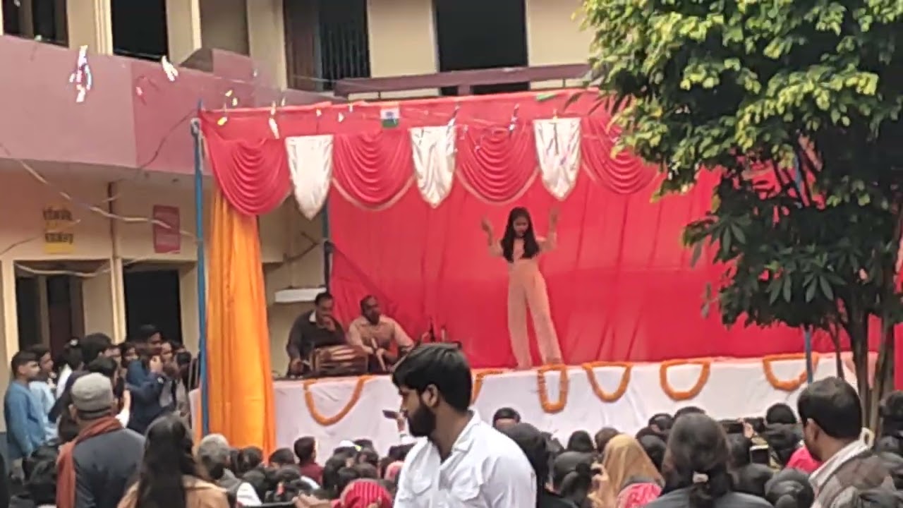 Tera boyfriend kaun sa (Republic day) School Program