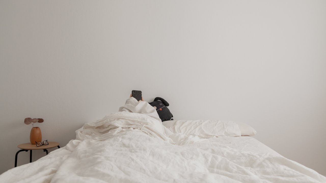 Time for a digital detox - YouTube