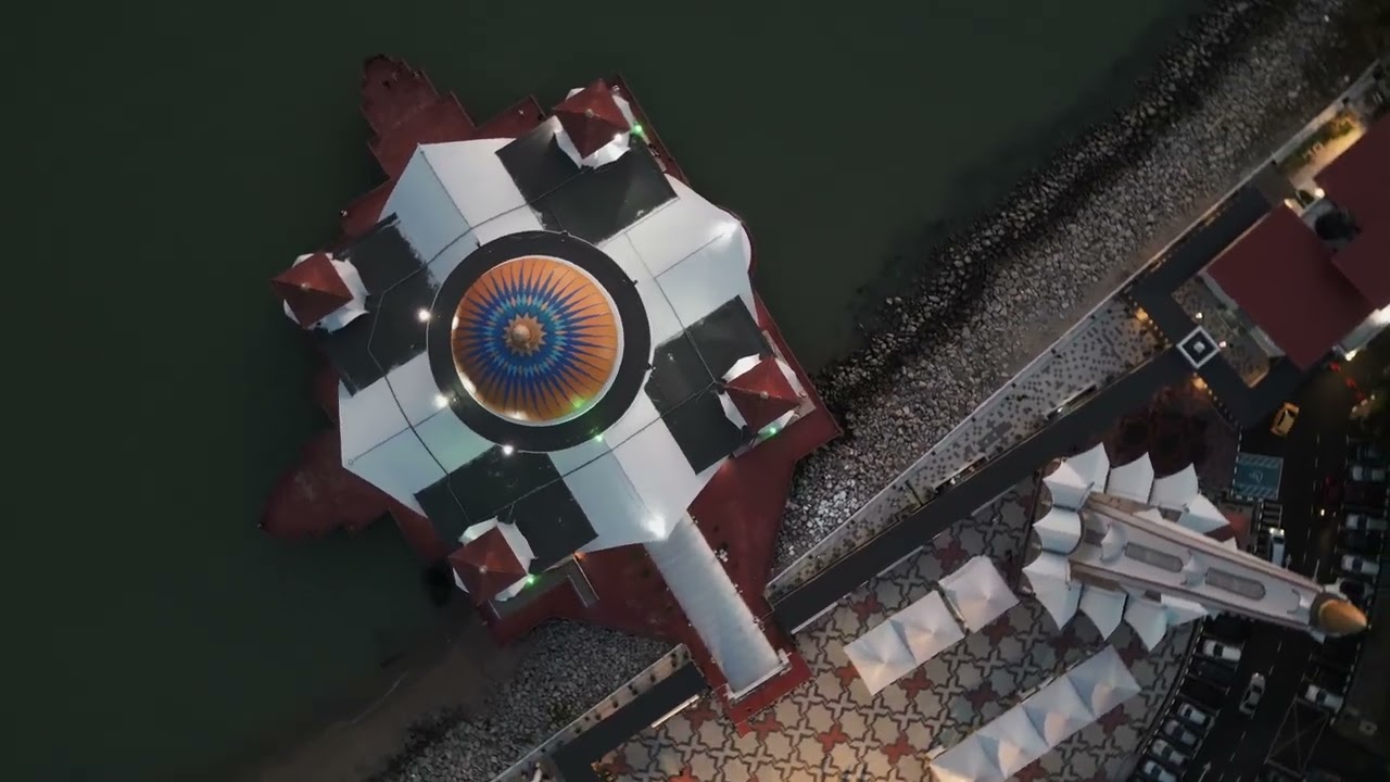 Straits Mosque, Melaka, Malaysia 4k