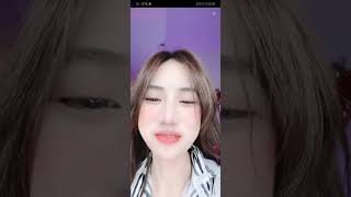 Mốc Bigo Nhảy Sexy Để Lộ Zú Trên Live