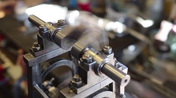 Muncaster Double Acting Oscillating Engine, first run on air.