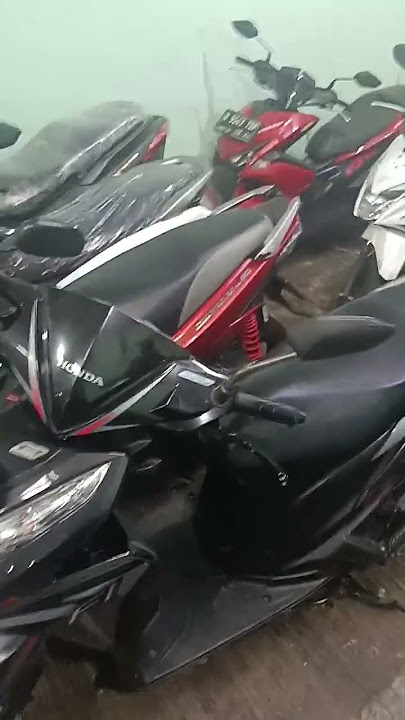 Honda Vario 125 cbs iss 2013 istimewa sangat kilometer cuma 18rb gress like new