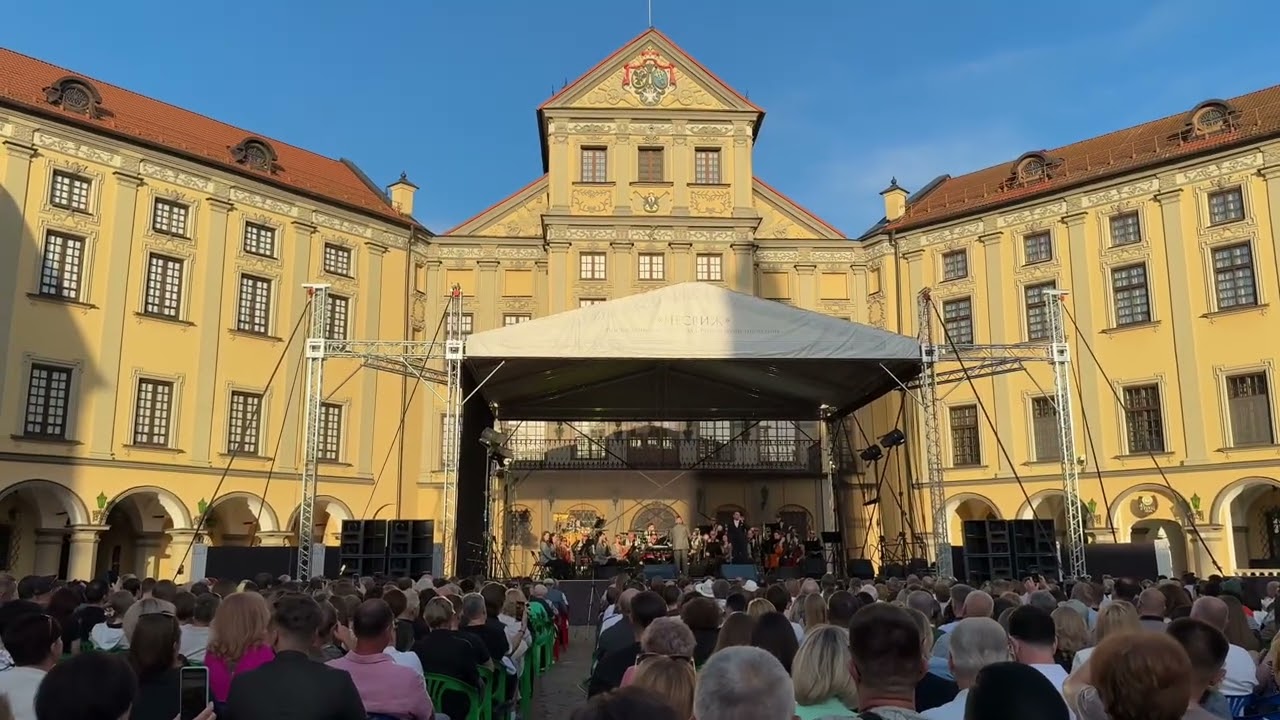 Летний джазовый фестиваль в городе N