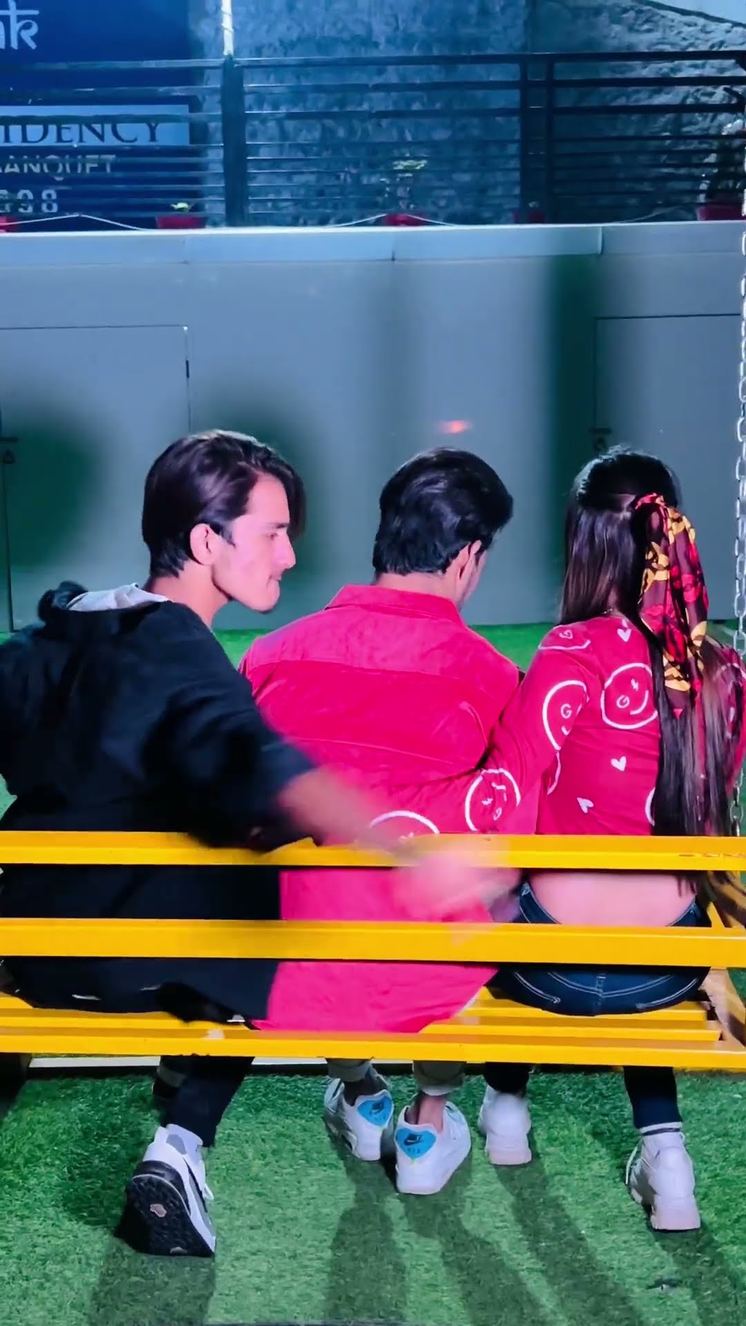 aaya maja or chedho muje ? #suhailabbasi500 #funny #viralvideo #shabazabbasi500 #sanayaa_sameer_24