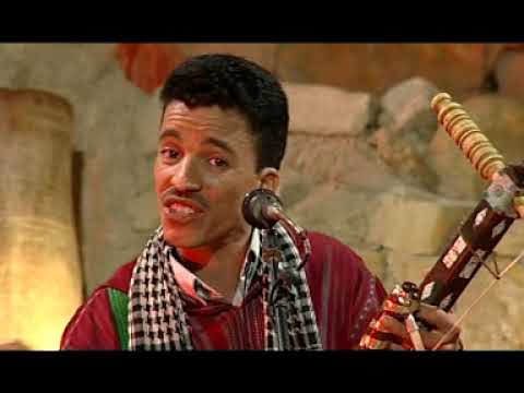       الفنان الأمازيغي المحبوب حسن اخصاصي