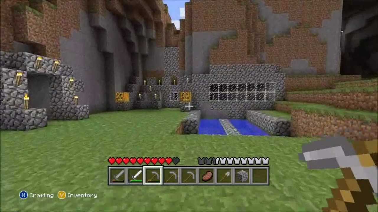 *First Look* at Minecraft on XBOX 360 XBLA House Tour :)