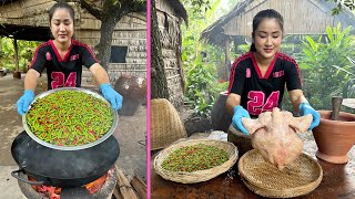 '' Eye birds chili recipe '' Yummy chili and chicken cooking - Country chefs