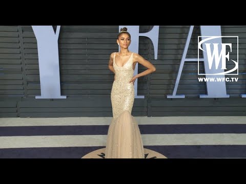 Video: Vanity Fair: Pagsusuri At Buod