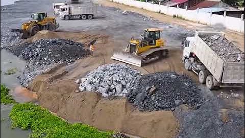 The Best Team Operator Moving Stone into Deep Big #foryou #automobile #shortvideo #machine 