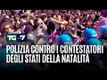 Polizia contro i contestatori degli stati della natalit