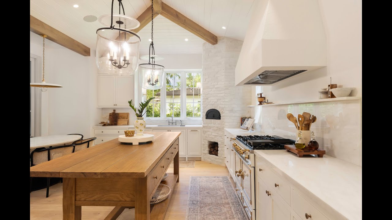 Explore a New Construction Masterpiece in the Platinum Triangle: Full Property Tour