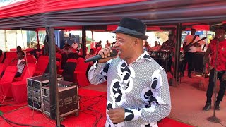Ghanaian Highlife Legend Alibaba Foster Performed with Coastal band. Super music groove 
