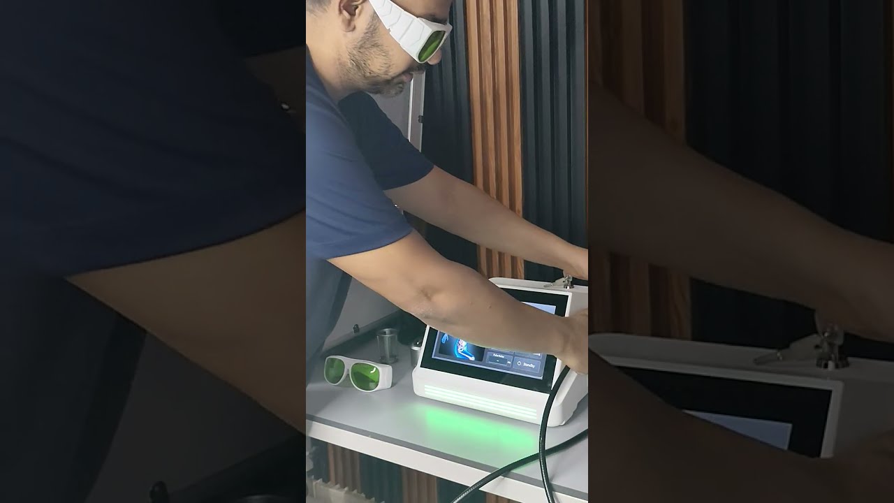 Class-4 980 nm Diode Laser Therapy Machine with 10W Medical Output