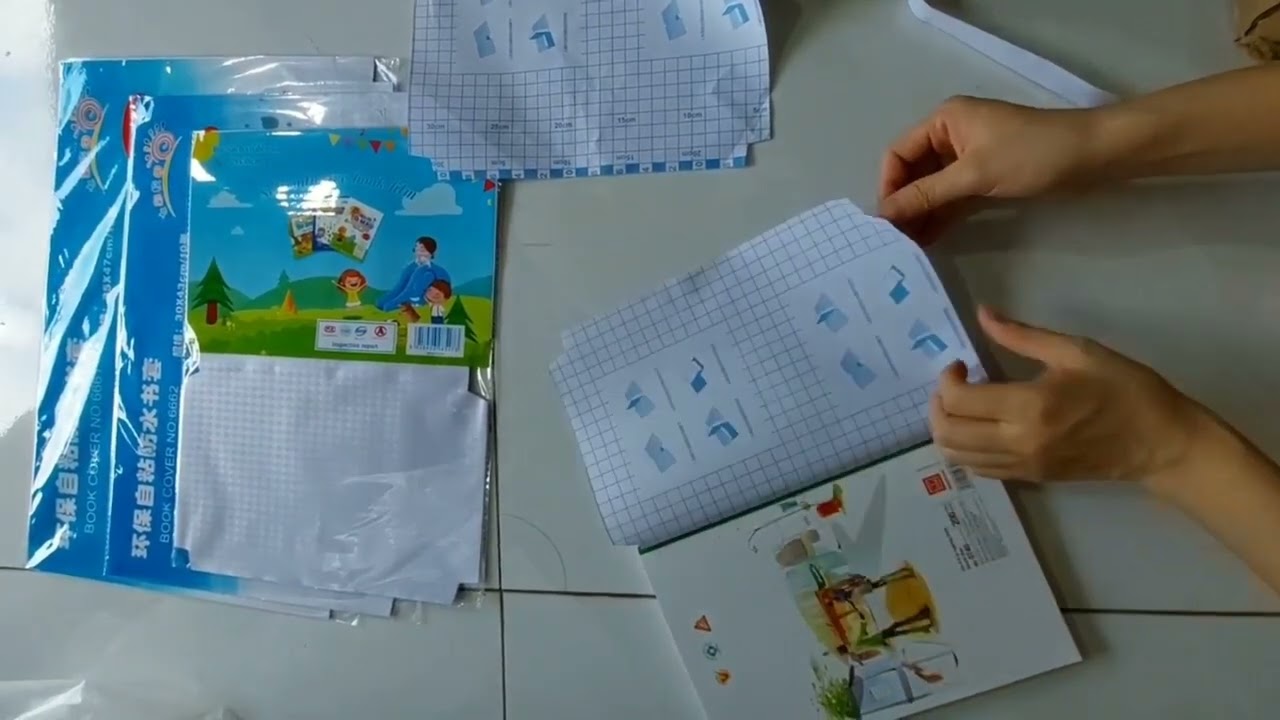 Decal bao tập sách vở