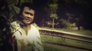 Download Lagu Rhoma Irama -  Salehah (OST Tabir Biru) MP3