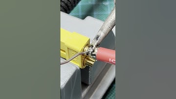 How to solder 10AWG silicon wire to XT60 connector plug - Welding 6mm #soldering #electronics