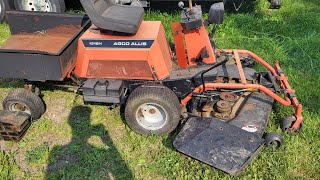 Agco Allis 1316H mowing