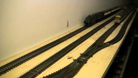 oorail.com | OO Gauge Layout Tour February 2012