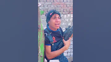 لما اخوك الصغير يعمل حرب مسدسات مع صحابه علاء حسين 