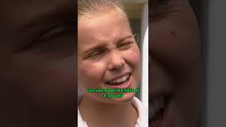 😂 😂 Her dad sells disposable undies #mortified #kidstvshow #shorts